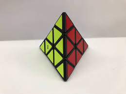 Cubo de rubik qiyi qiming pyraminx bordes negros